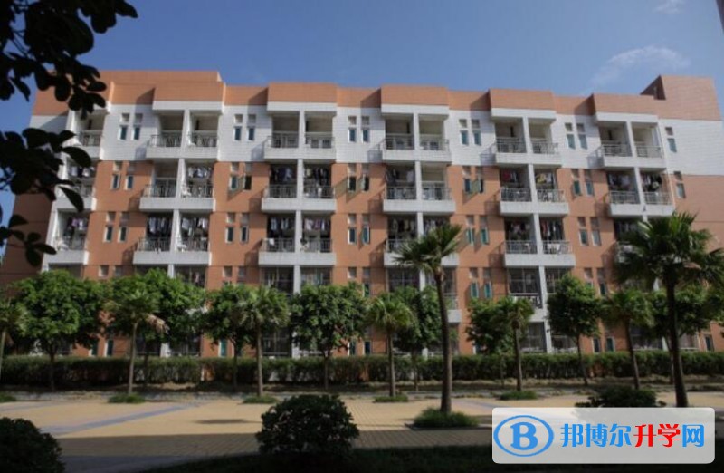 重慶兩江育才中學校招生辦聯系電話
