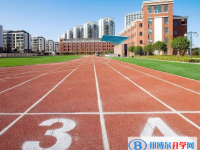大竹高穴中學(xué)2025年招生辦聯(lián)系電話