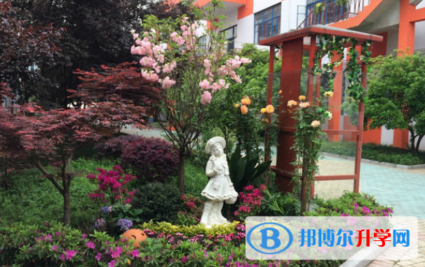 杭州仁和外國語學(xué)校2020年學(xué)費、收費多少