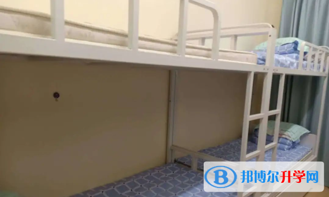 北京師范大學(xué)附屬中學(xué)2023年宿舍條件