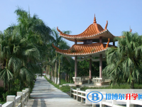深圳市福田中學(xué)地址，乘車路線