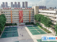 深圳市平岡中學(xué)地址，乘車路線