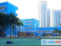 深圳市皇御苑學(xué)校地址，乘車路線